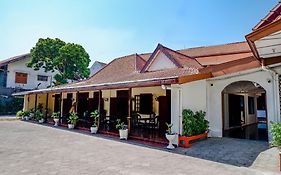 OYO 1644 Hotel Griya Kencana